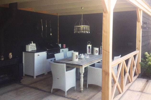 Veranda's en overkappingen: Detail van constructie en afwerking.