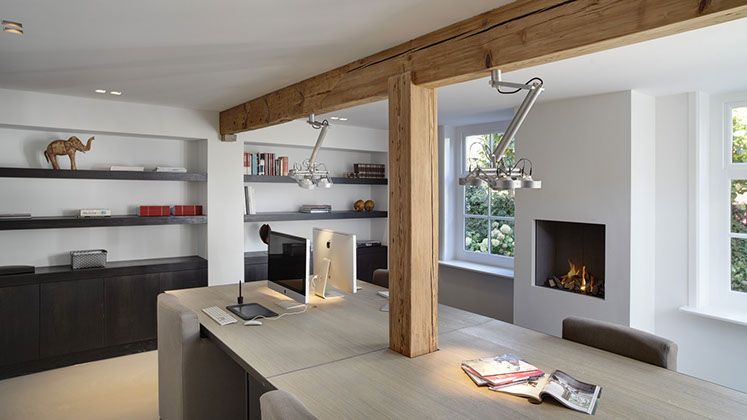 Villa Huizen: Detail van afwerking en materiaal.